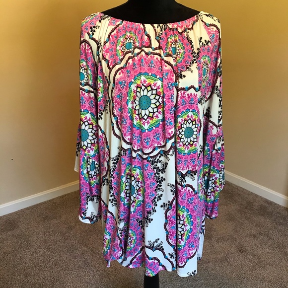 Tops - XXL Cream and Pink Ruffle sleeve Blouse
